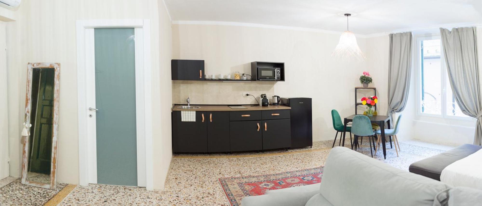 Maison d'hôtes La Piazzetta & Gênes